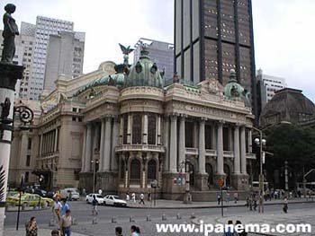 municipaltheateratcinelandiainriodejaneirobrazil