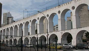 Lapa Acqueduct - The famous arches in historical Centro